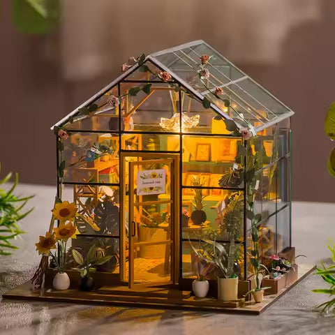 WonderWood™ Cathy's Greenhouse DIY Miniature House Kit