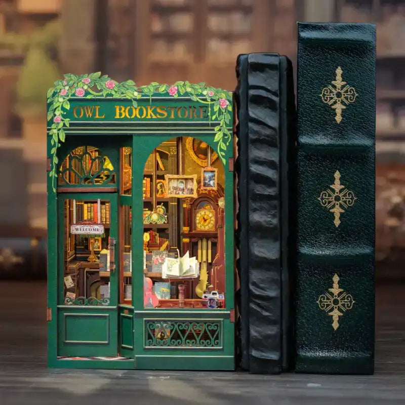 WonderWood™ Owl Bookstore