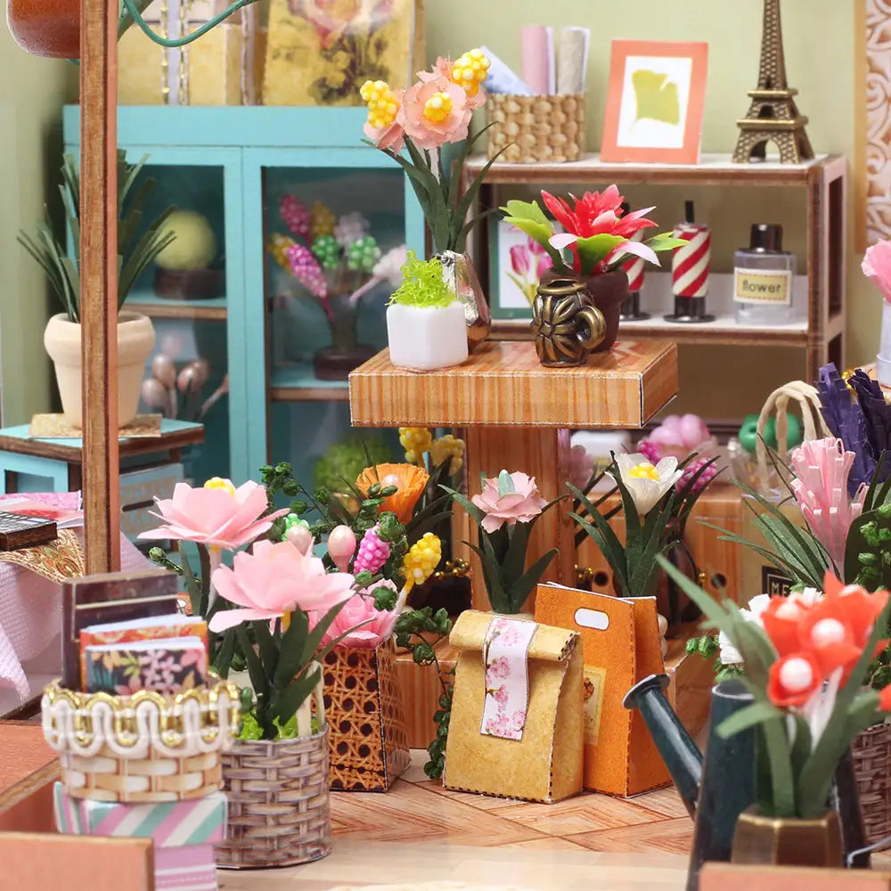 WonderWood™ Jenny's Green House DIY Miniature House Kit